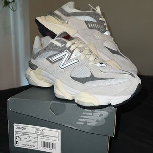 New Balance 9060 Rain Cloud/Castlerock